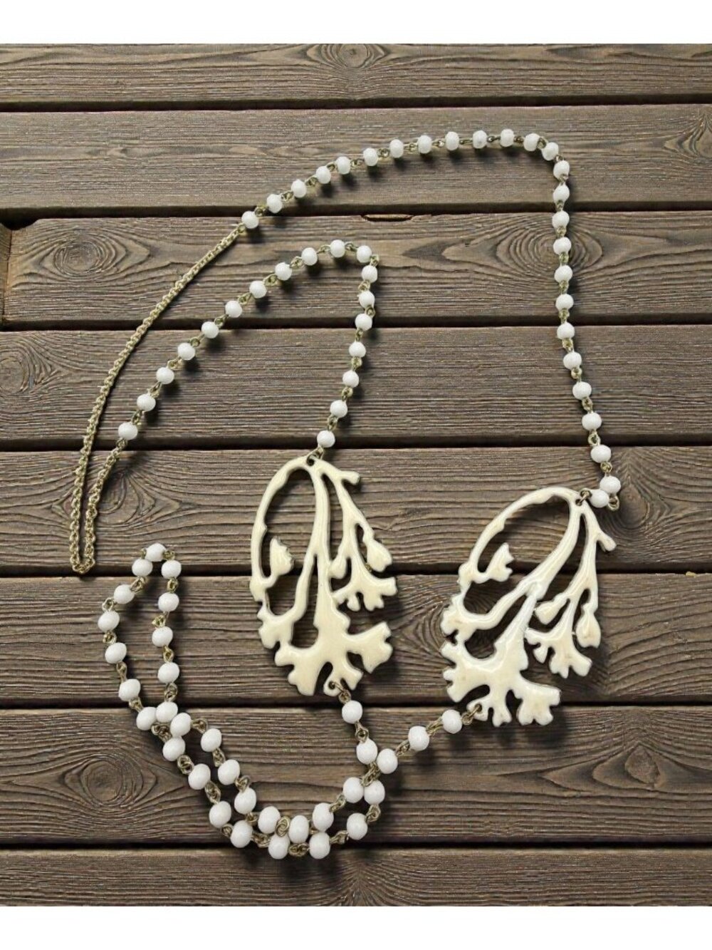 Vintage Enamel Coral Branch Necklace Beaded Gold Tone White Floral Long Chain